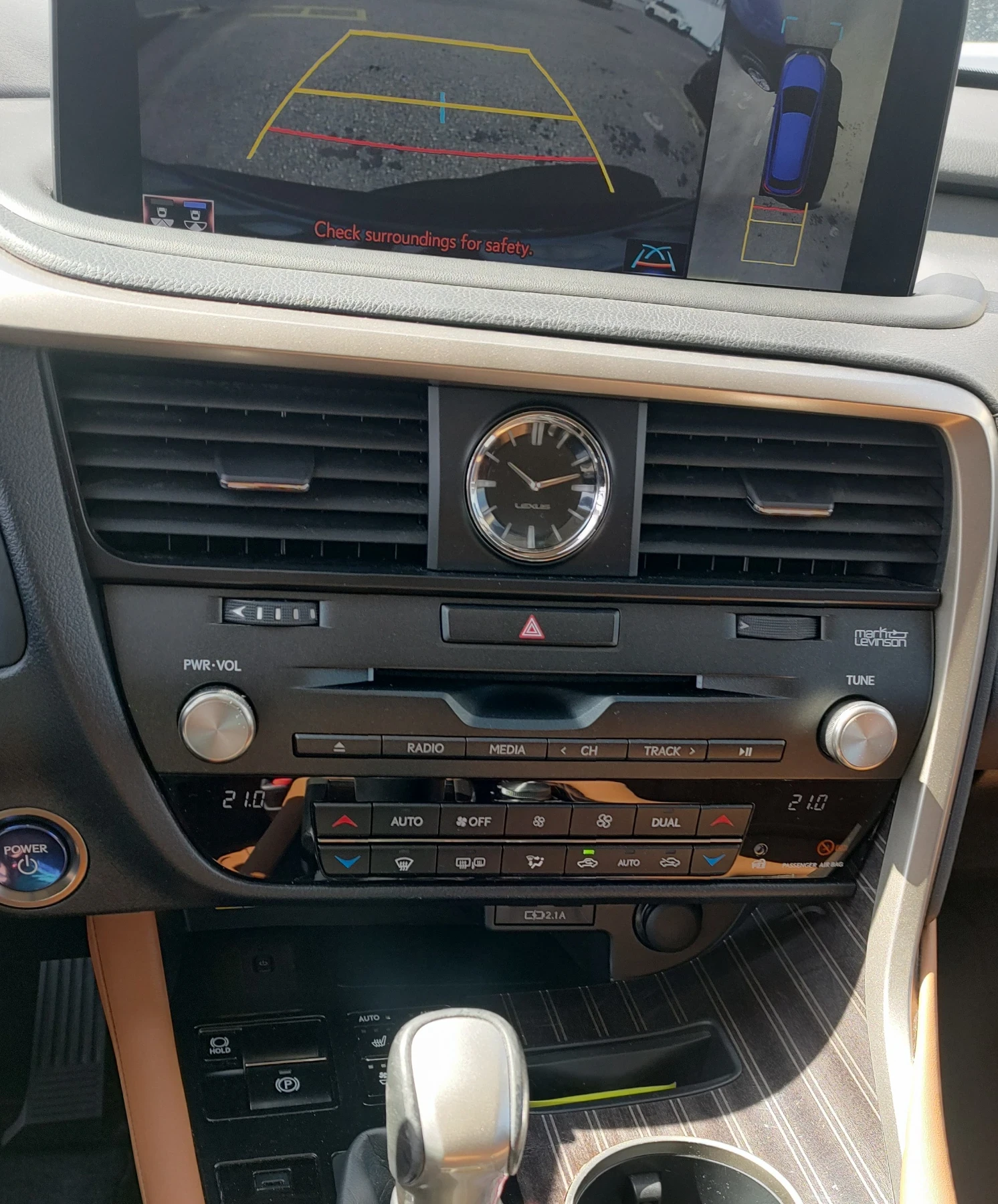 Lexus RX 450h /Facelift/Luxury/360Camera/HUD/Carplay/HHC, снимка 6 - Автомобили и джипове - 55138638