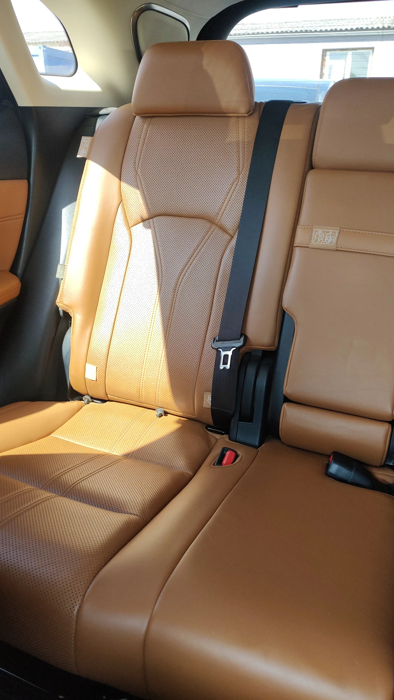 Lexus RX 450h /Facelift/Luxury/360Camera/HUD/Carplay/HHC, снимка 14 - Автомобили и джипове - 55138638