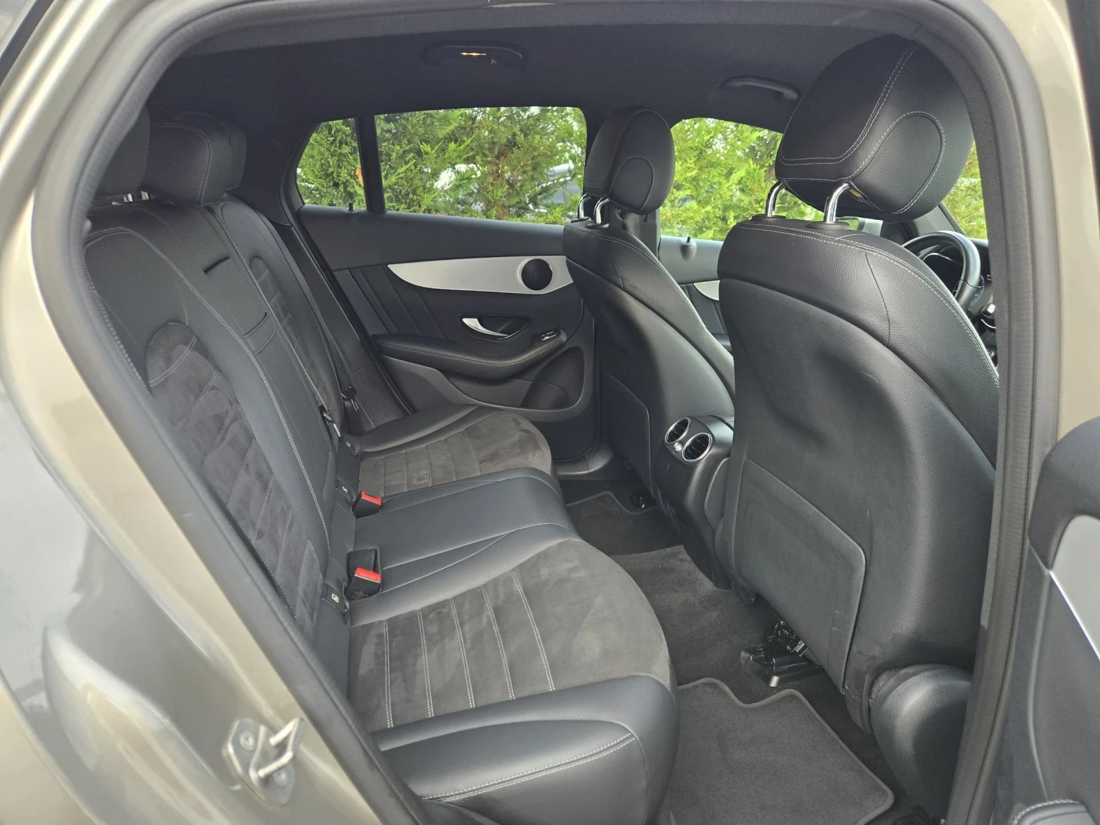 Mercedes-Benz GLC 220 2.2CDI-194кс/COUPE/AMG LINE/DIGITAL/FACE/4MATIC , снимка 14 - Автомобили и джипове - 55211872