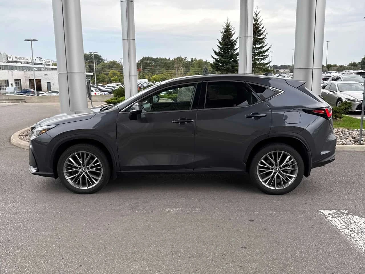 Lexus NX 350h * AWD * CARFAX * ����� �� ����������� | Mobile.bg � ����������� 2