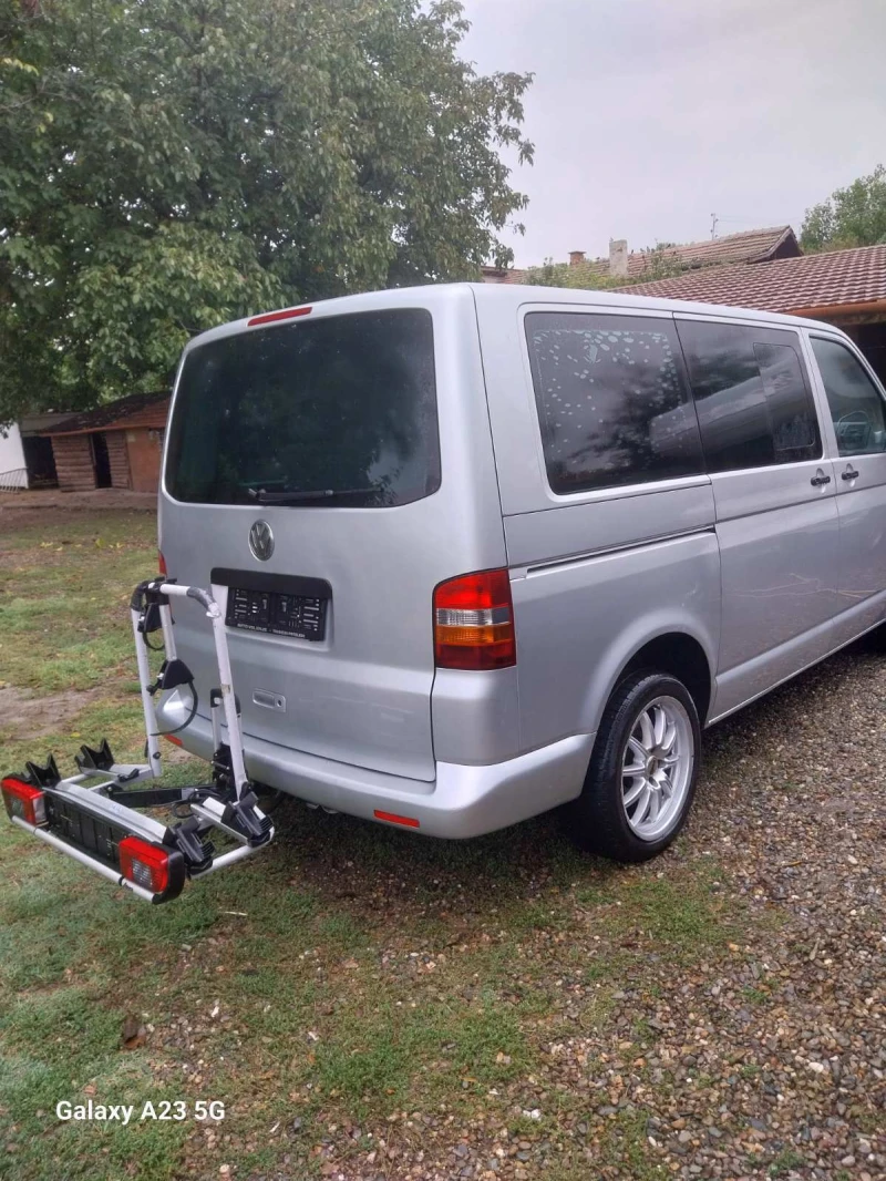 VW T5 2.5, снимка 4 - Бусове и автобуси - 47759520