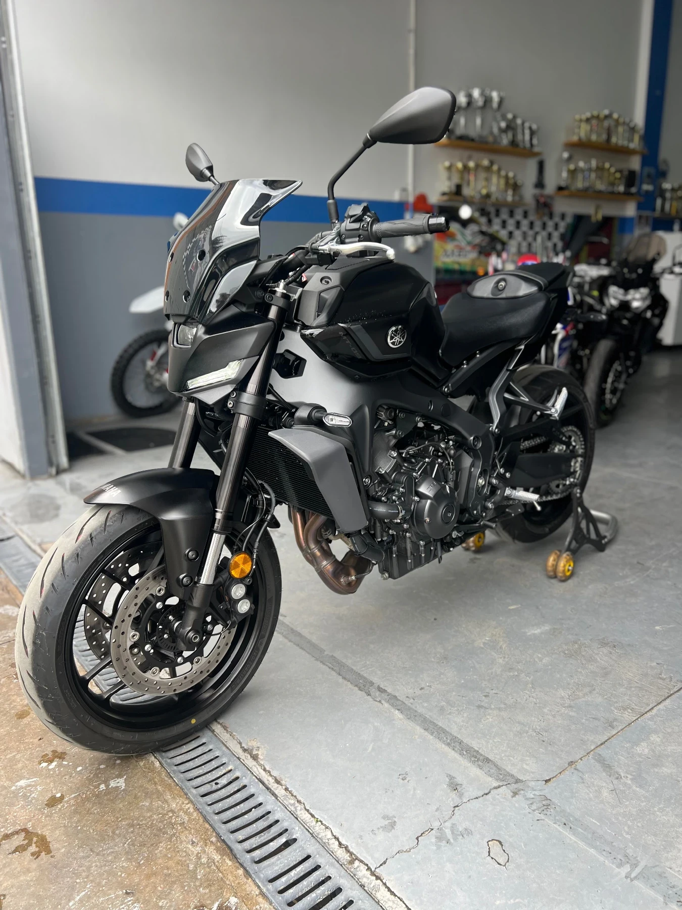Yamaha Mt-09  NEW Tech-Black | Mobile.bg   12