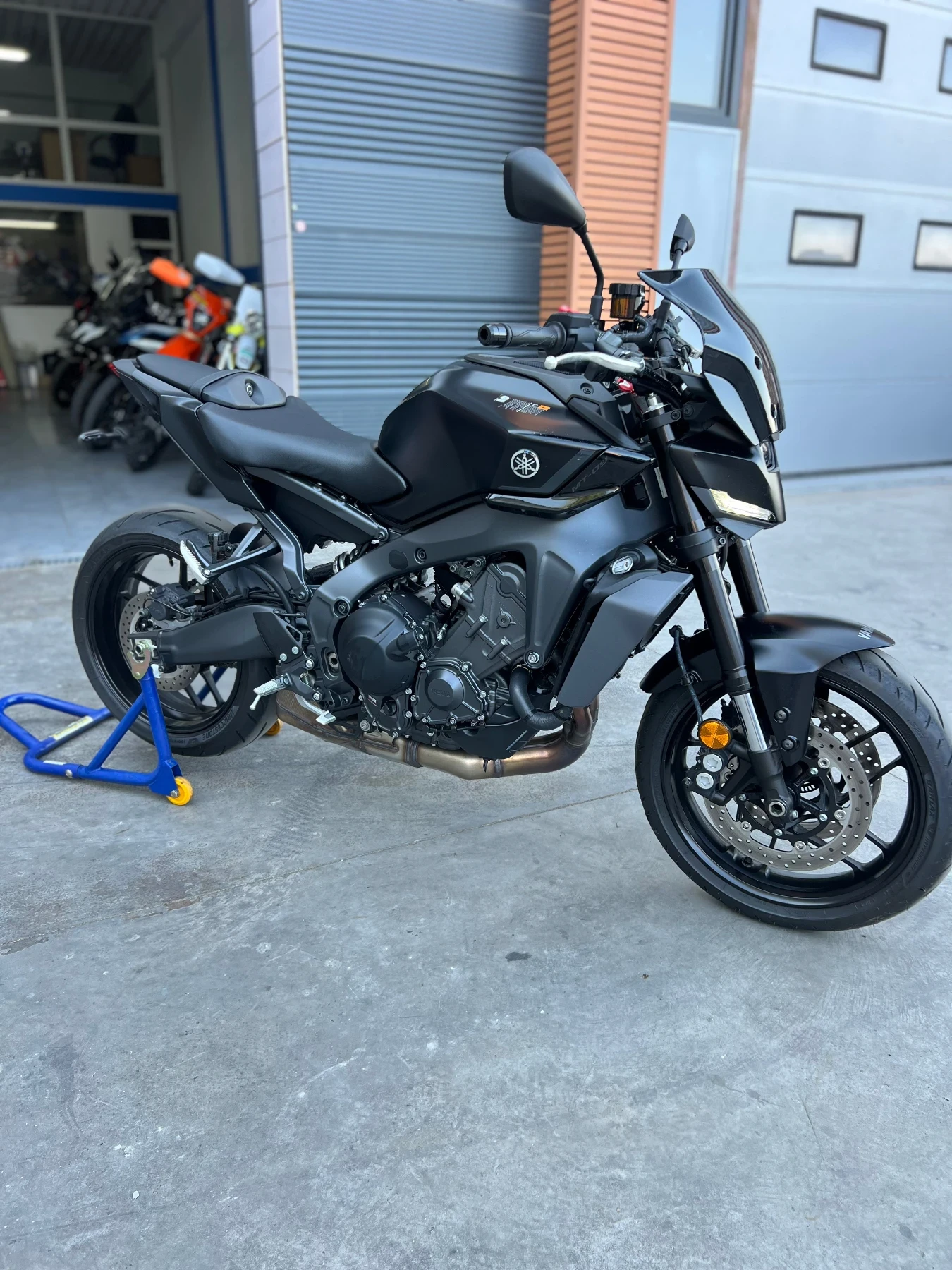 Yamaha Mt-09  NEW Tech-Black | Mobile.bg   13