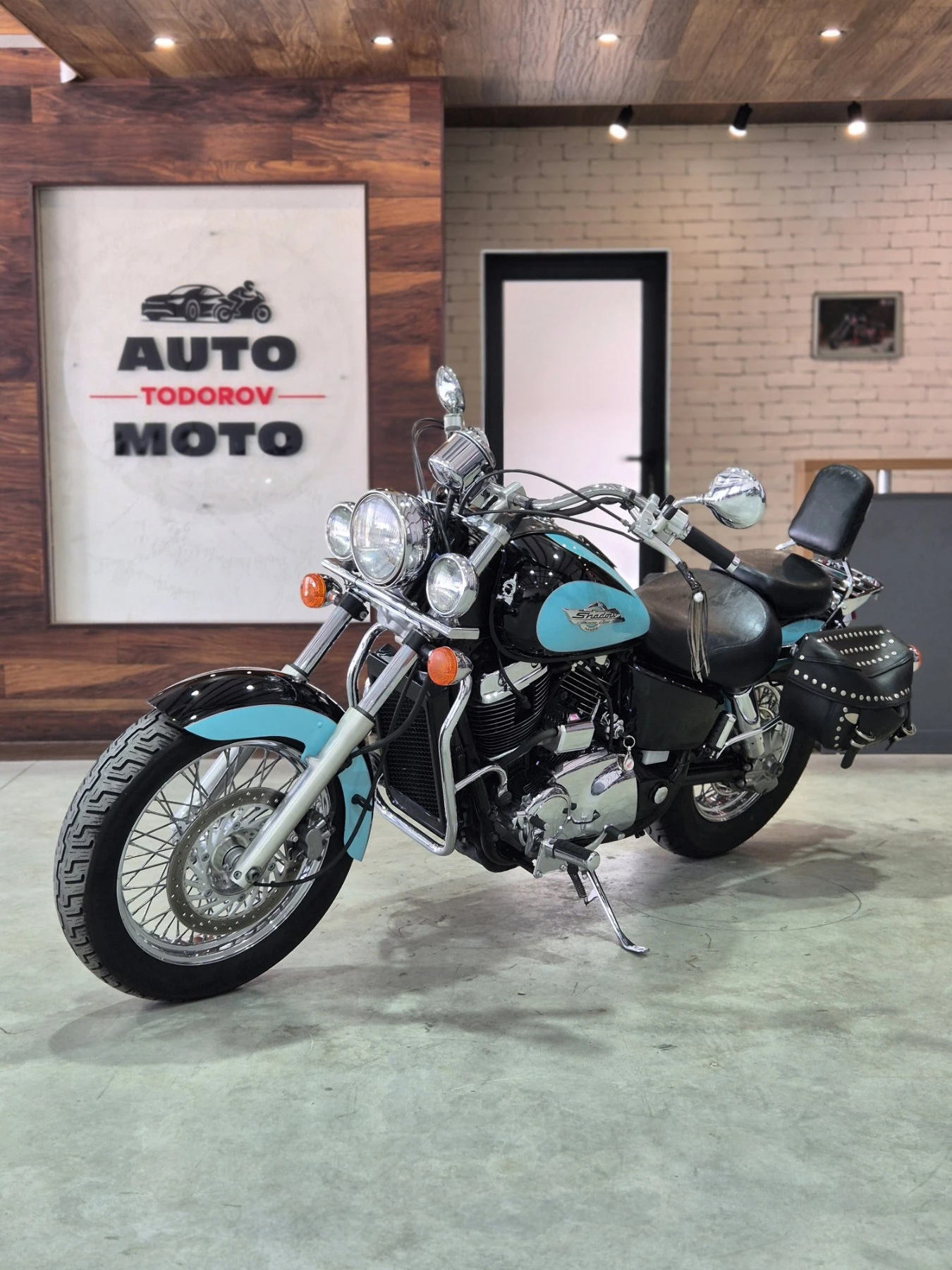 Honda Shadow VT1100 C2 Категория А2!!! Нов внос ШВЕЙЦАРИЯ! ТОП!, снимка 3 - Мотоциклети и мототехника - 55190486