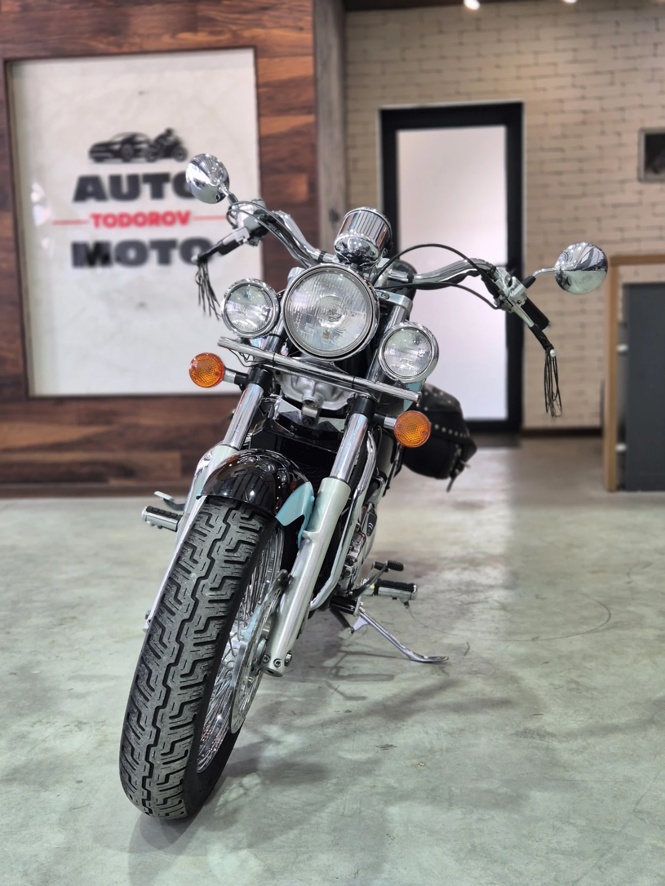 Honda Shadow VT1100 C2 Категория А2!!! Нов внос ШВЕЙЦАРИЯ! ТОП!, снимка 2 - Мотоциклети и мототехника - 55190486