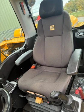Багер JCB JS145W, снимка 3