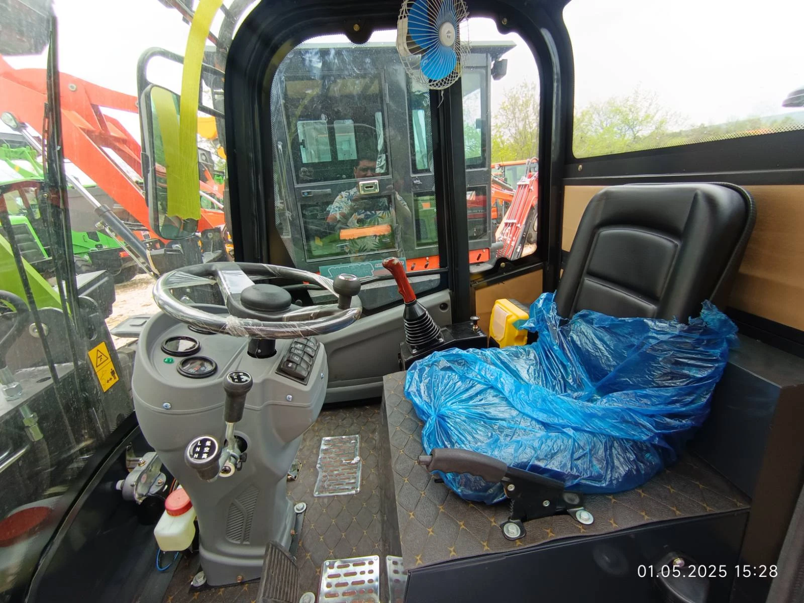 Телескопични товарачи Komatsu ЧИСТО НОВИ 65 к.с, снимка 5 - Индустриална техника - 53826752