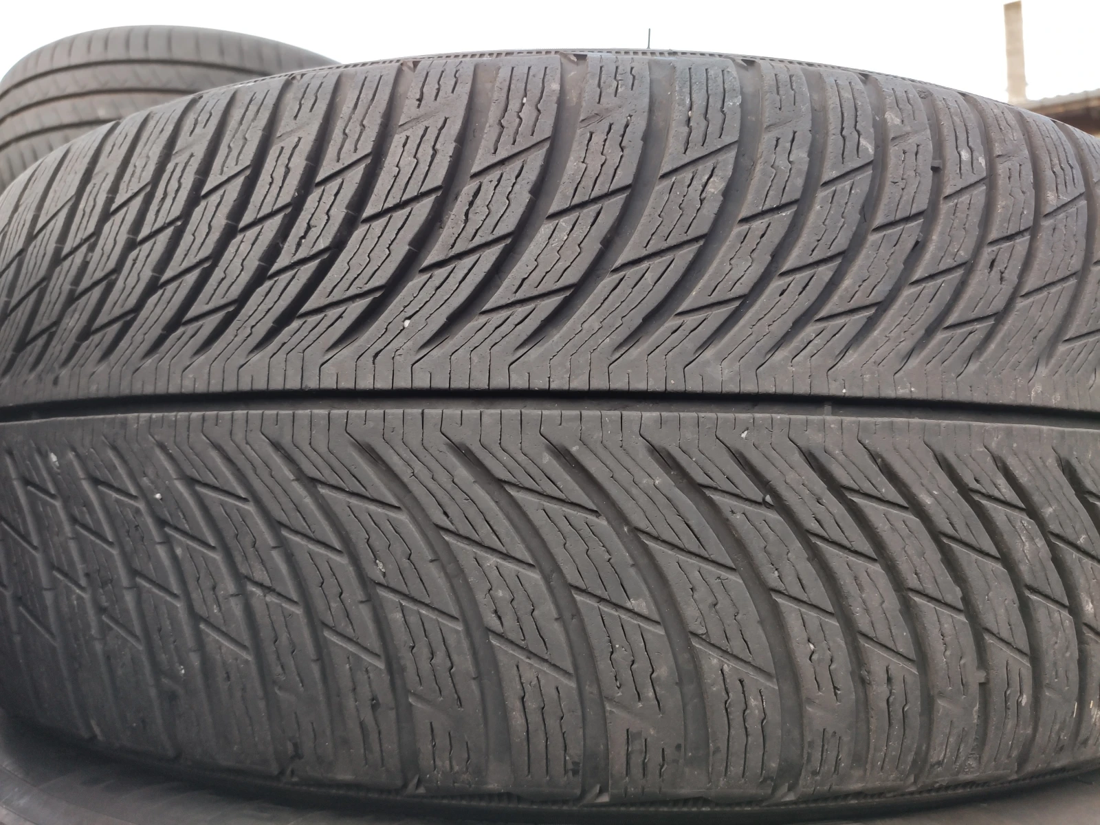 ���� 245/50R19 | Mobile.bg � ����������� 1