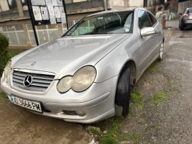 Mercedes-Benz C 200, снимка 4