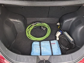 Nissan Leaf  Acenta 11/12 bars, снимка 17