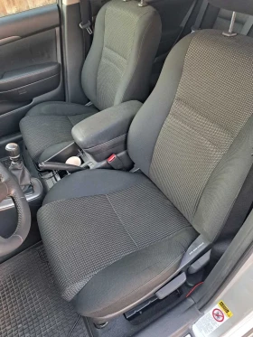 Toyota Avensis Toyota Avensis 2.2 177ps FECELIFT, снимка 8