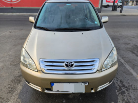 Обява за продажба на Toyota Avensis verso ~5 000 лв. - изображение 1