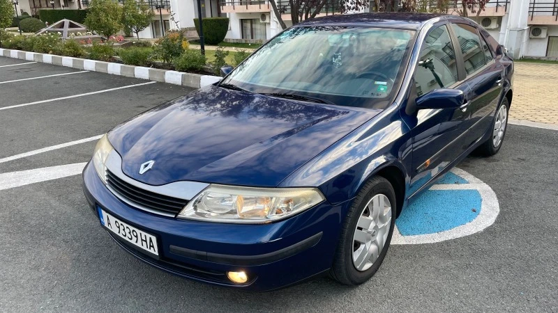 Renault Laguna 2, снимка 2 - Автомобили и джипове - 46894897