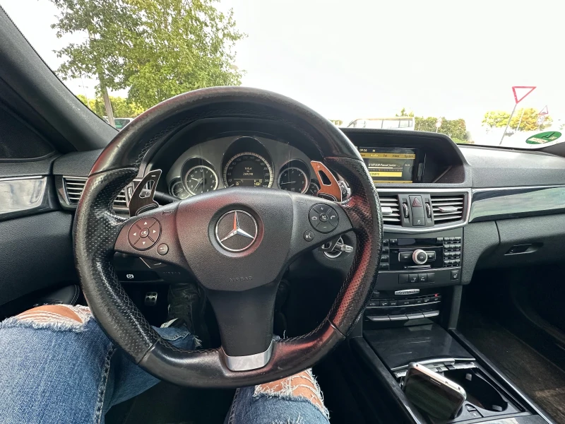 Mercedes-Benz E 350 AMG* 3.0CDI* 7G, снимка 12 - Автомобили и джипове - 47263098