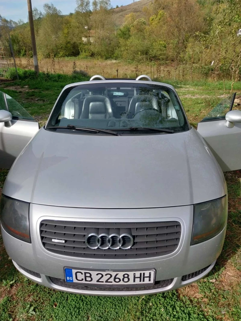 Audi Tt 1.8 т, снимка 11 - Автомобили и джипове - 47523725