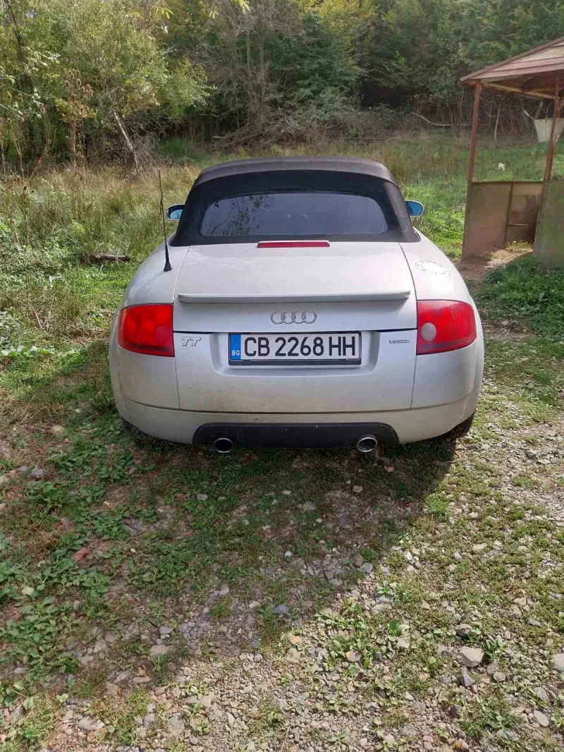 Audi Tt 1.8 т, снимка 3 - Автомобили и джипове - 47523725