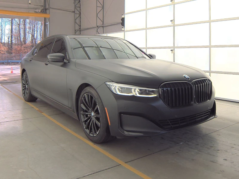 BMW 740 MATTE BLACK, КРАЙНА ЦЕНА, снимка 1 - Автомобили и джипове - 48797080