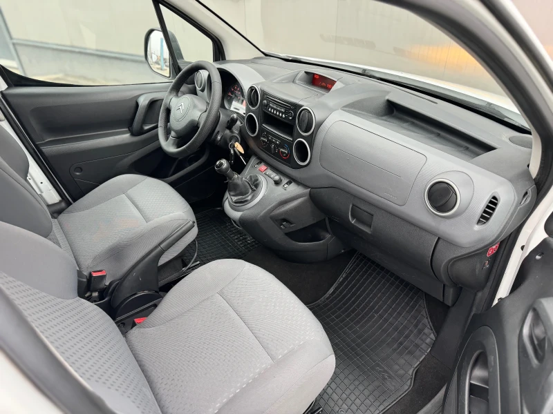 Citroen Berlingo 1.6 HDI, снимка 9 - Автомобили и джипове - 49314688