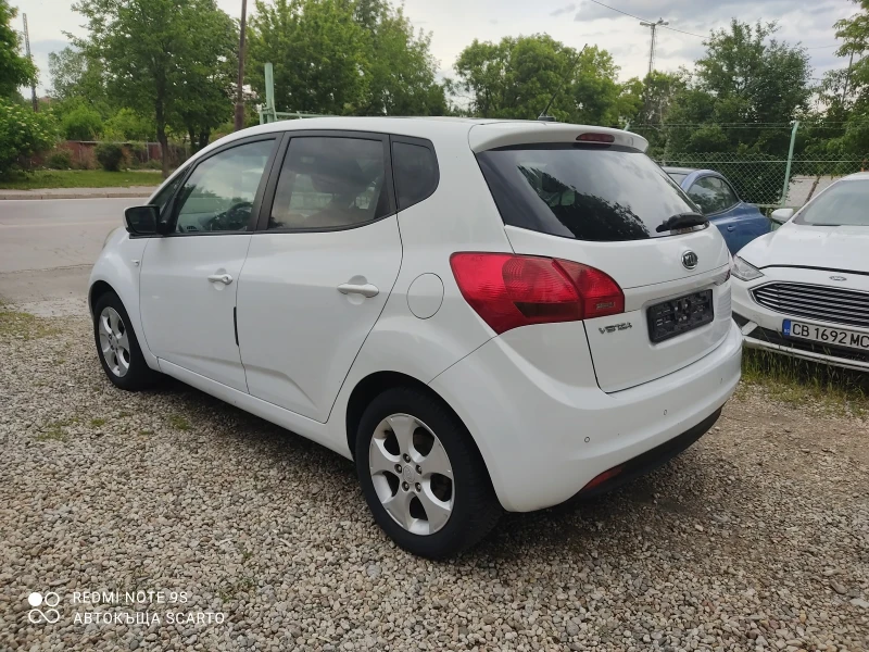 Kia Venga 1.4i/90kc, 2010г., панорама , снимка 5 - Автомобили и джипове - 50388086