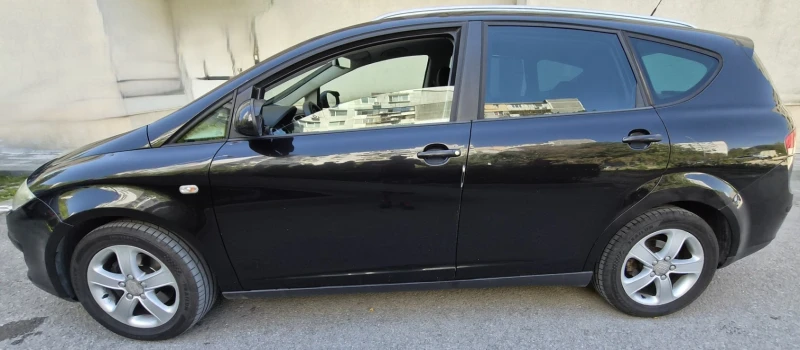 Seat Altea XL 1.9 TDI, снимка 8 - Автомобили и джипове - 51550033