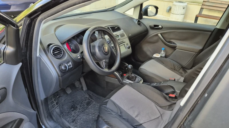 Seat Altea XL 1.9 TDI, снимка 10 - Автомобили и джипове - 51550033