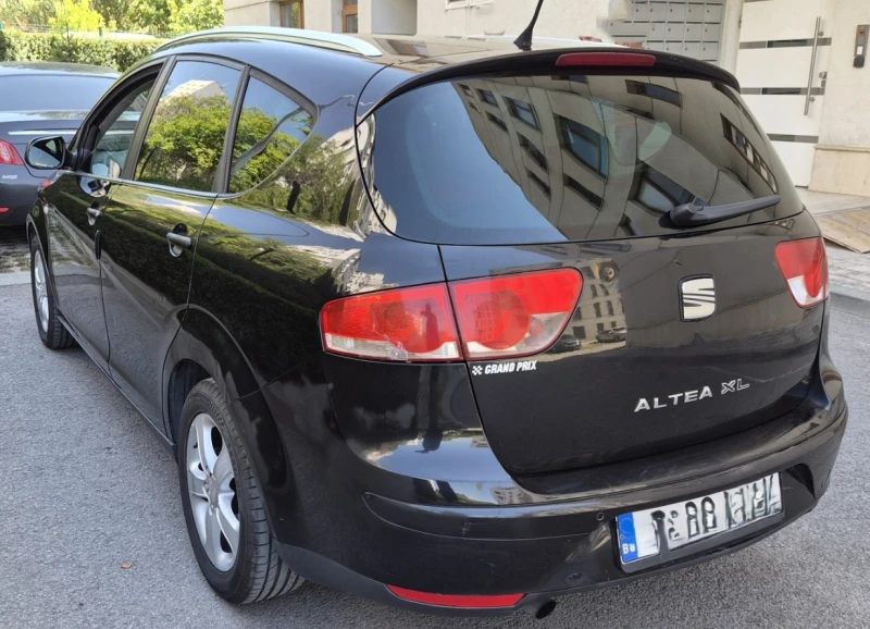 Seat Altea XL 1.9 TDI, снимка 7 - Автомобили и джипове - 51550033