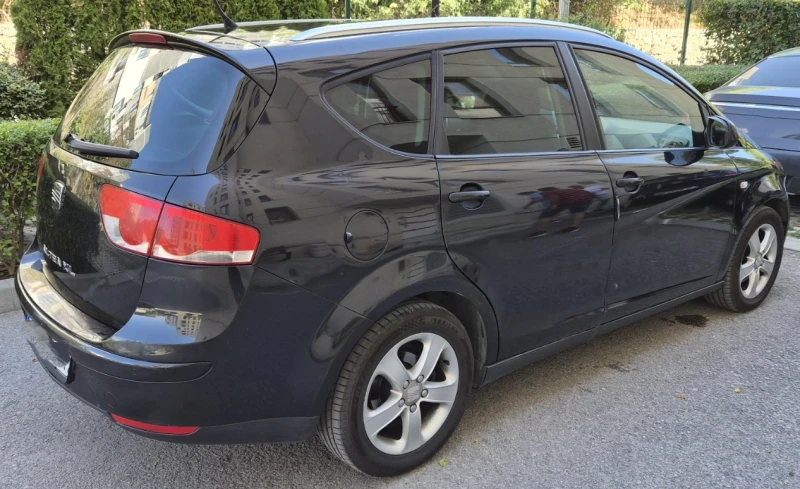 Seat Altea XL 1.9 TDI, снимка 5 - Автомобили и джипове - 51550033