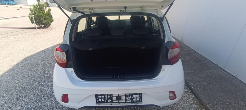 Hyundai I10 1.2i Automatic 2021 г., снимка 8 - Автомобили и джипове - 52024187