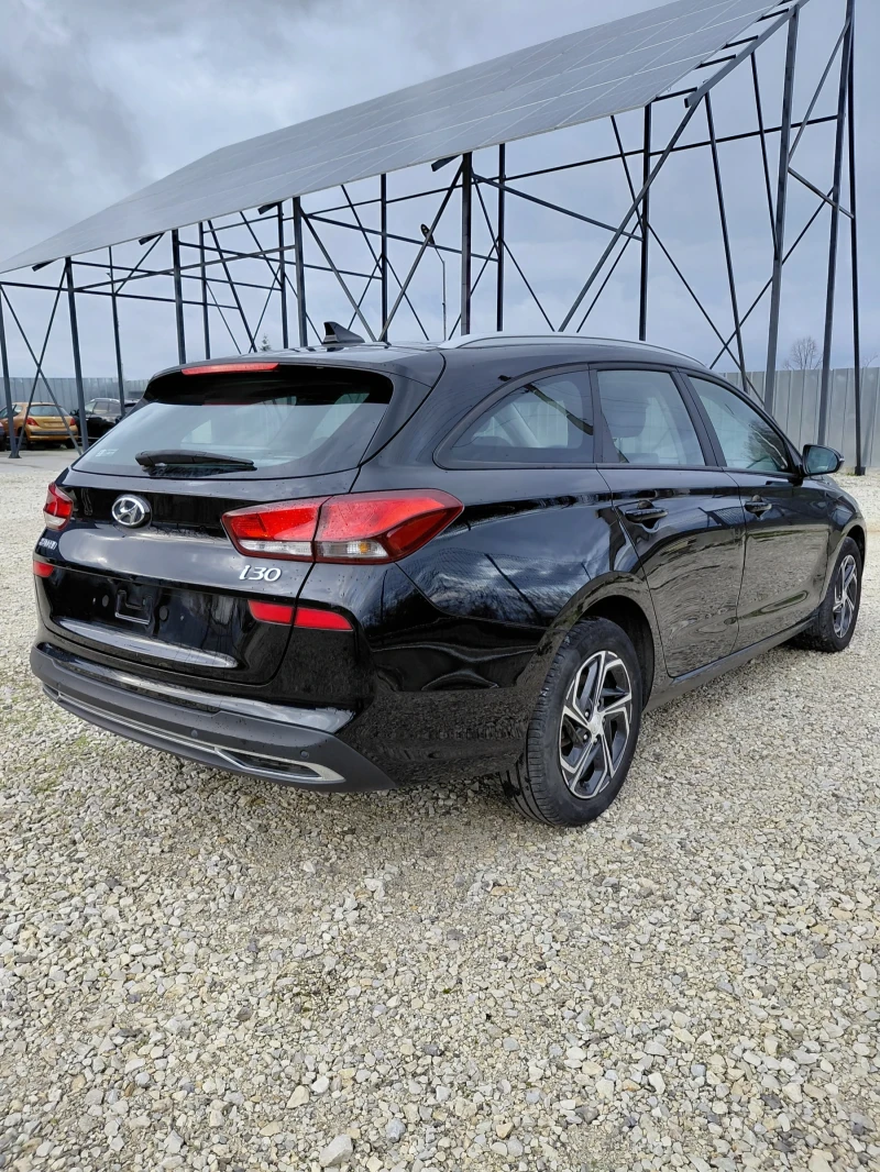 Hyundai I30 71000км, снимка 6 - Автомобили и джипове - 52940043