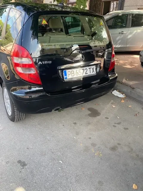 Mercedes-Benz A 180, снимка 3 - Автомобили и джипове - 47433226