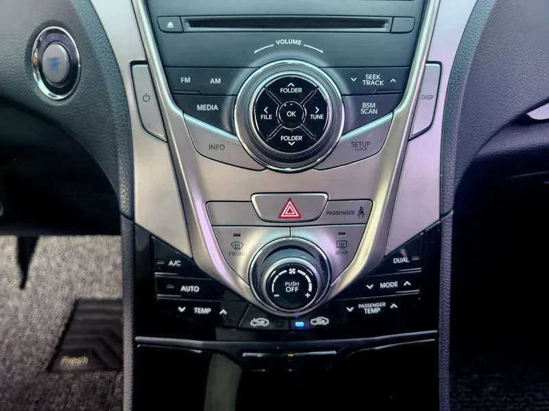 Hyundai Grandeur 2.4, снимка 11 - Автомобили и джипове - 54625790