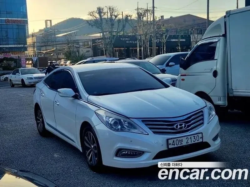 Hyundai Grandeur 2.4, снимка 3 - Автомобили и джипове - 54625790