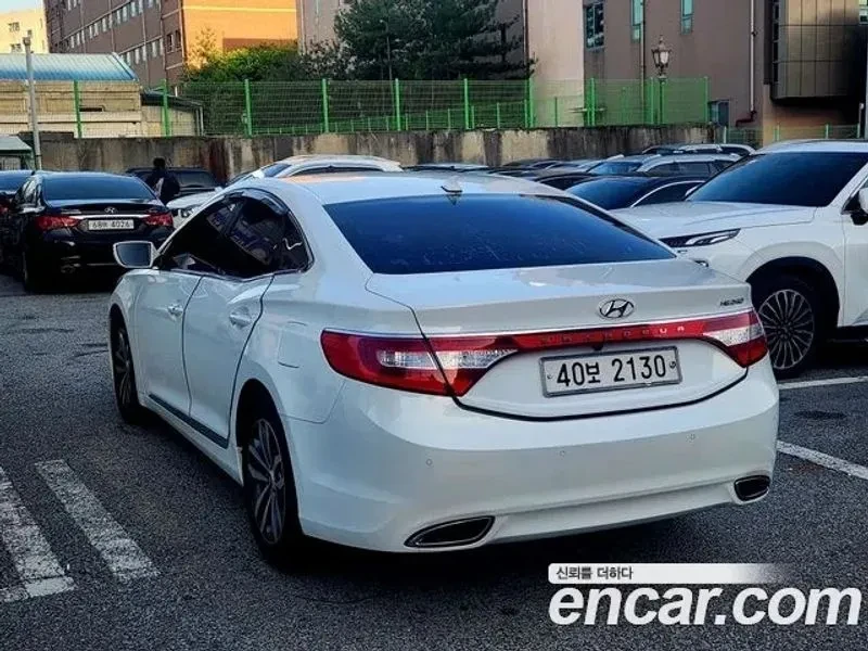 Hyundai Grandeur 2.4, снимка 4 - Автомобили и джипове - 54625790