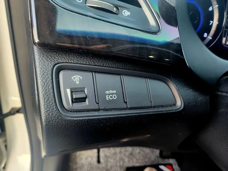 Hyundai Grandeur 2.4, снимка 16 - Автомобили и джипове - 54625790
