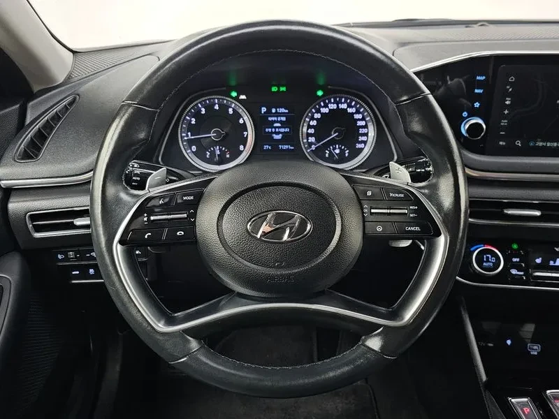 Hyundai Sonata 2.0 PREMIUM, снимка 13 - Автомобили и джипове - 55221482