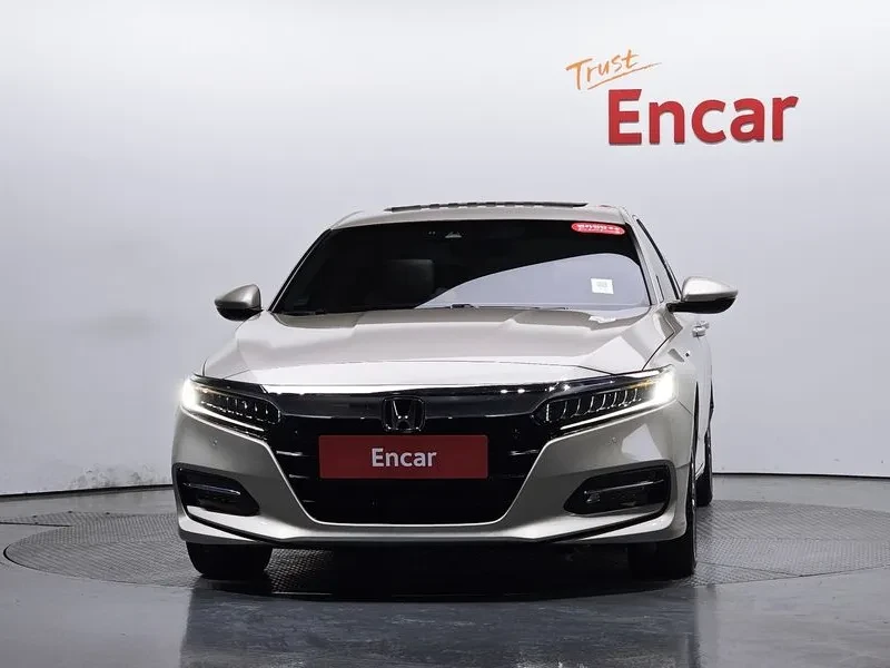 Honda Accord 10Th Generation 2.0 Hybrid Touring | Mobile.bg � ����������� 2