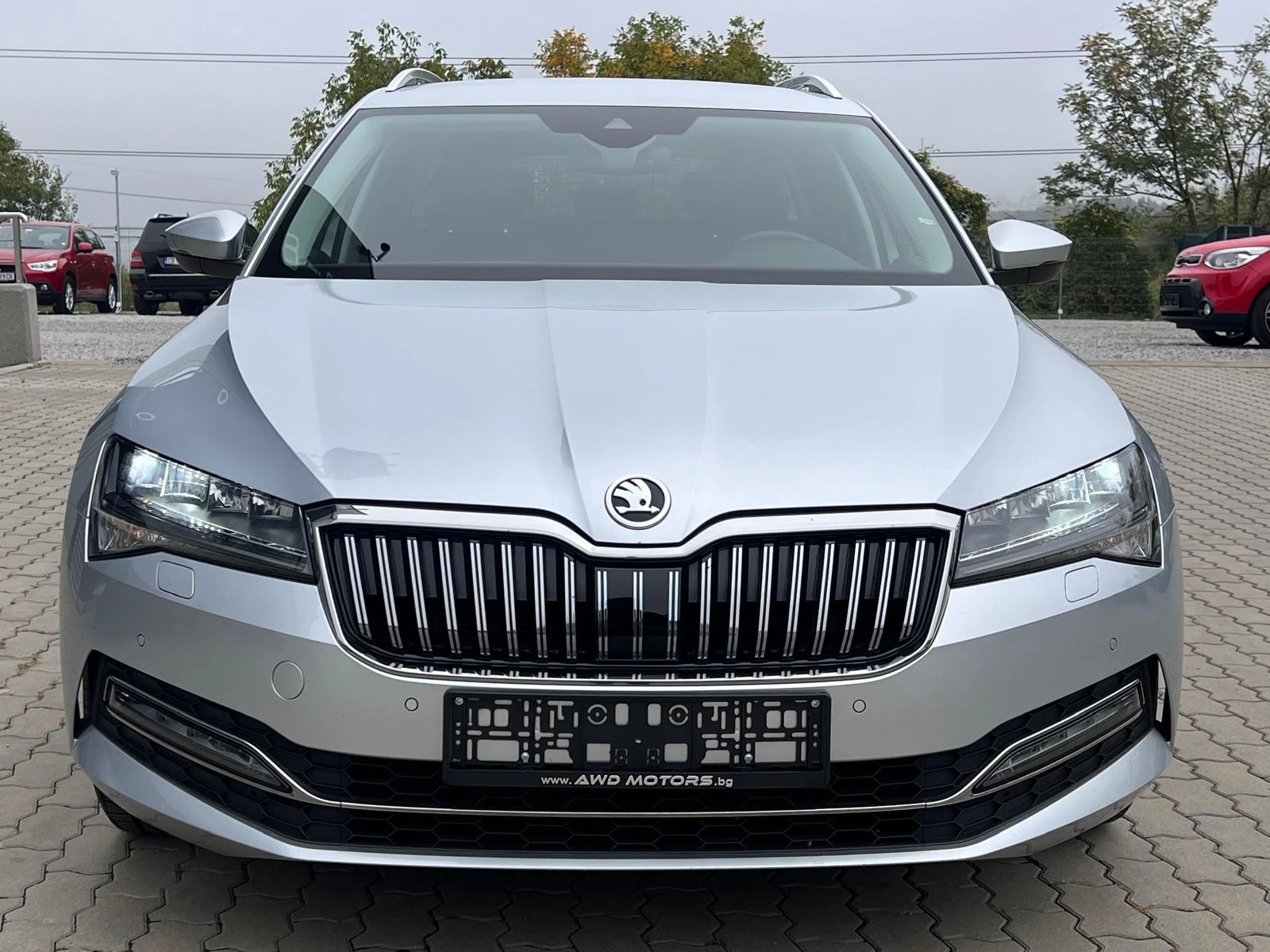 Skoda Superb FACE Keyless Дистроник CarPlay Подгрев Нави Камер  - изображение 5