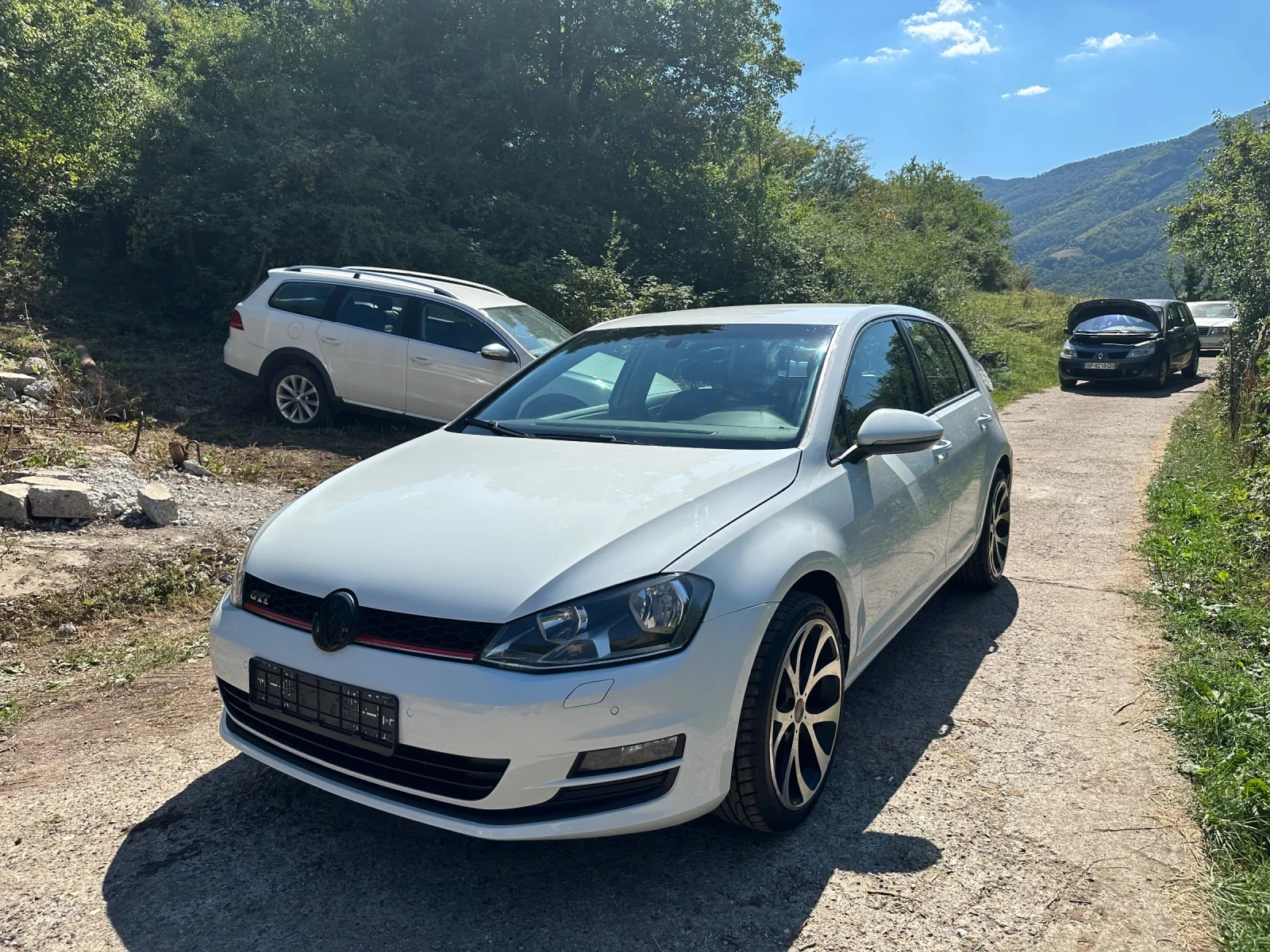 VW Golf VW Golf 7 1.6TDI 4X4 - изображение 6