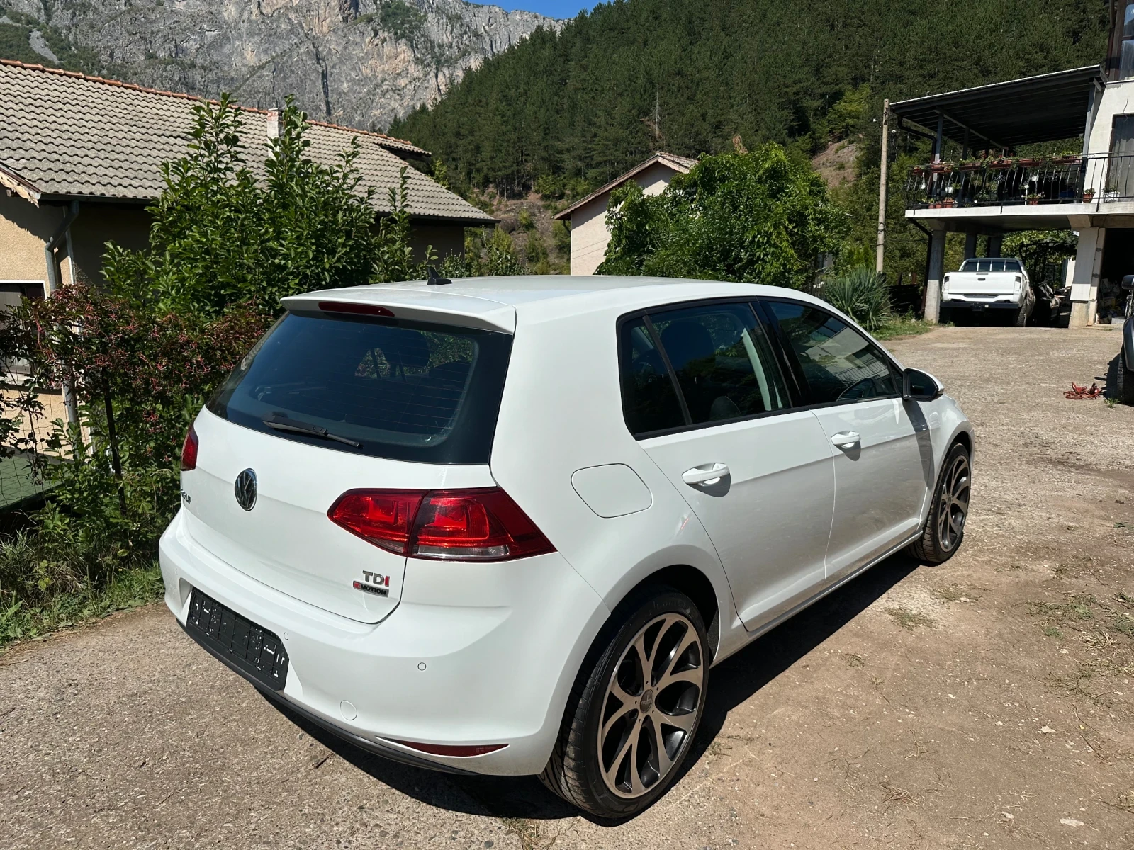 VW Golf VW Golf 7 1.6TDI 4X4 - изображение 4