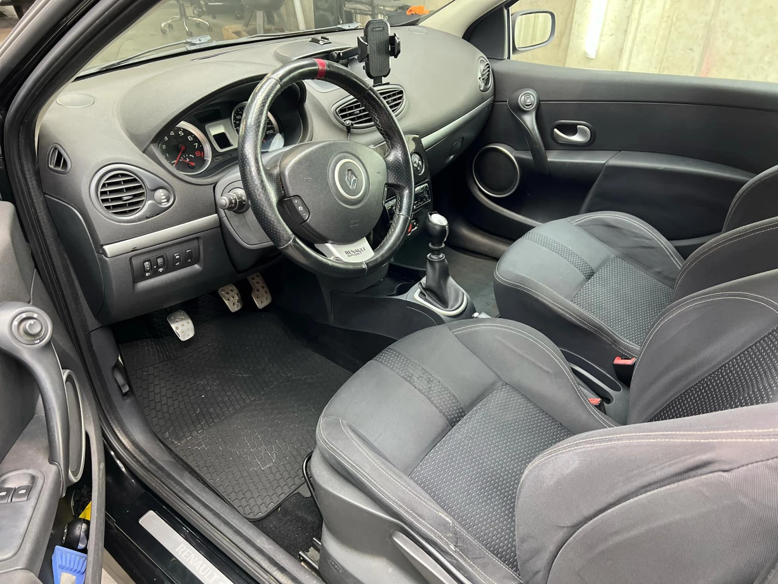 Renault Clio Sport | Mobile.bg   11