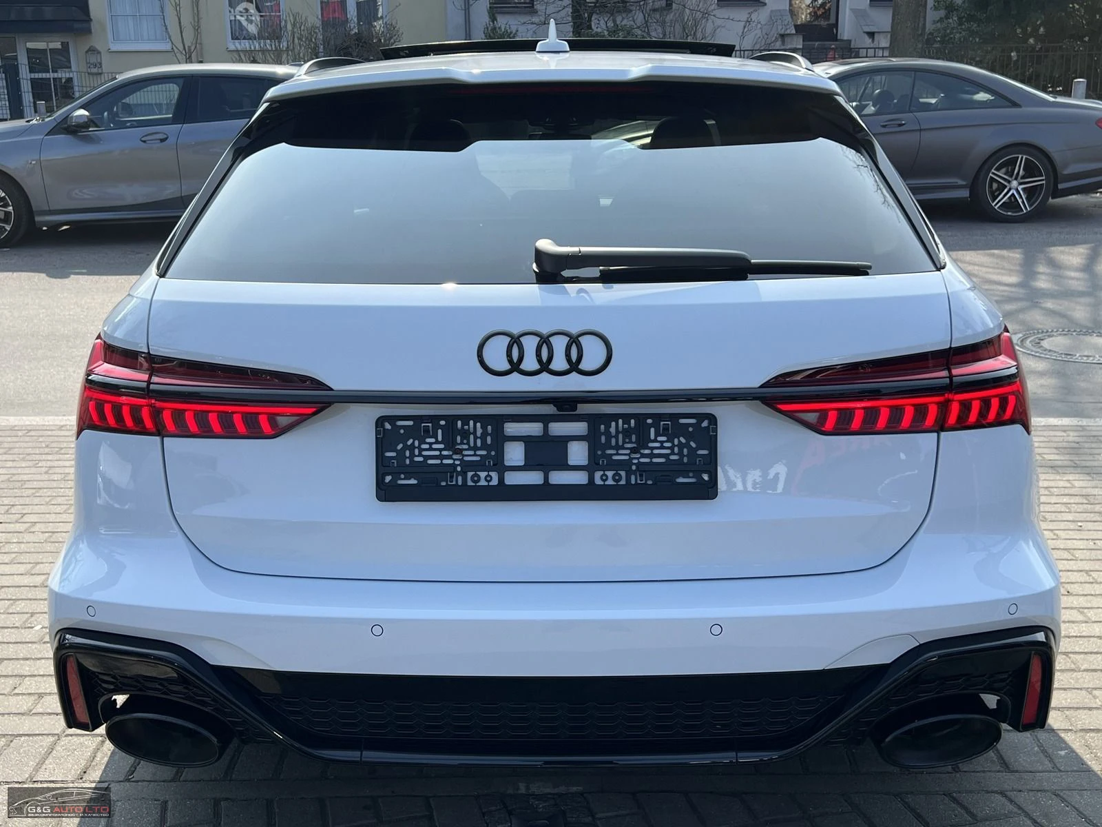 Audi Rs6 600HP/PANO/B&O/ACCHUD/SOFT/KEY/360/302v - изображение 9