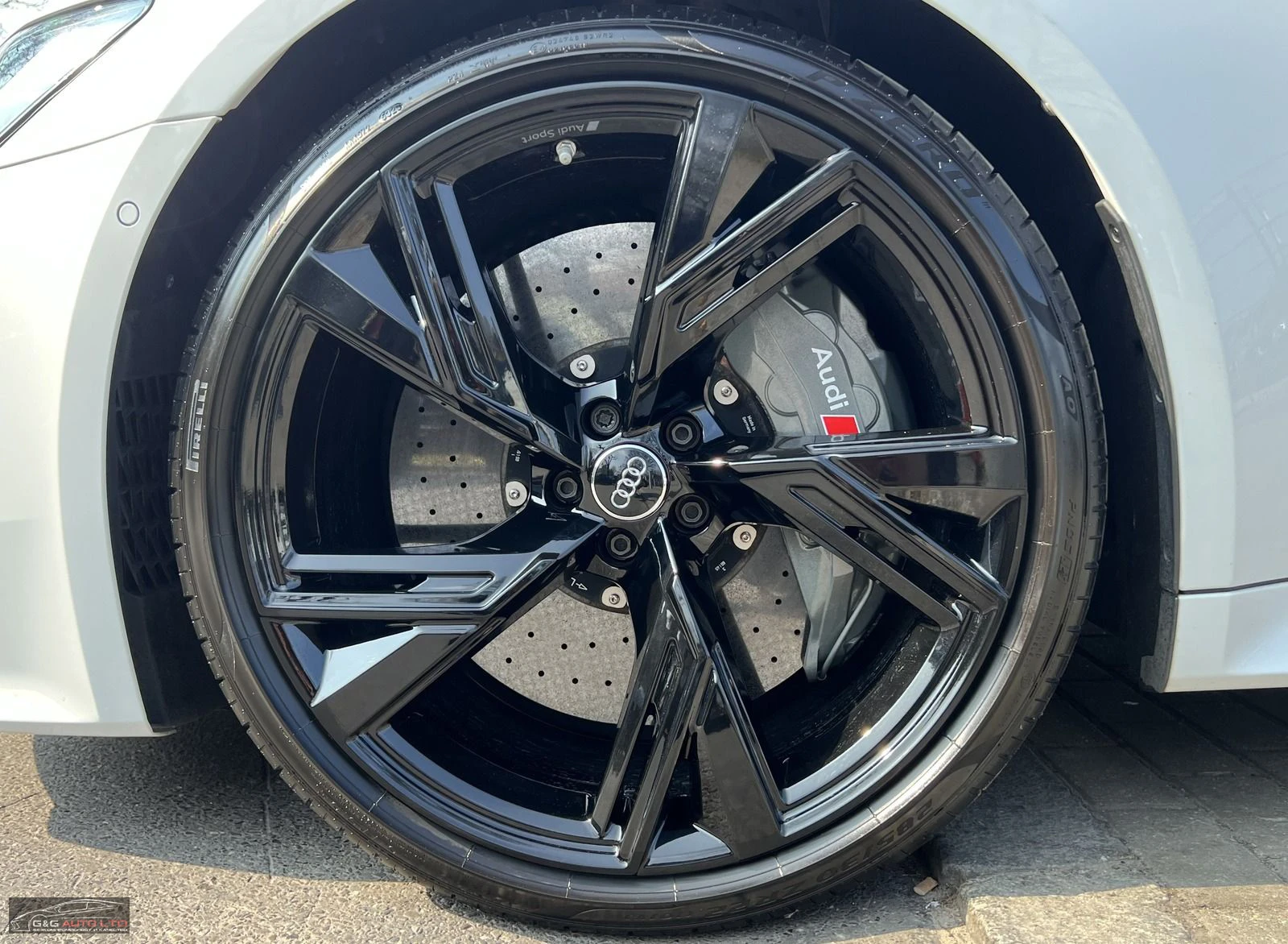 Audi Rs6 600HP/PANO/B&O/ACCHUD/SOFT/KEY/360/302v - изображение 5
