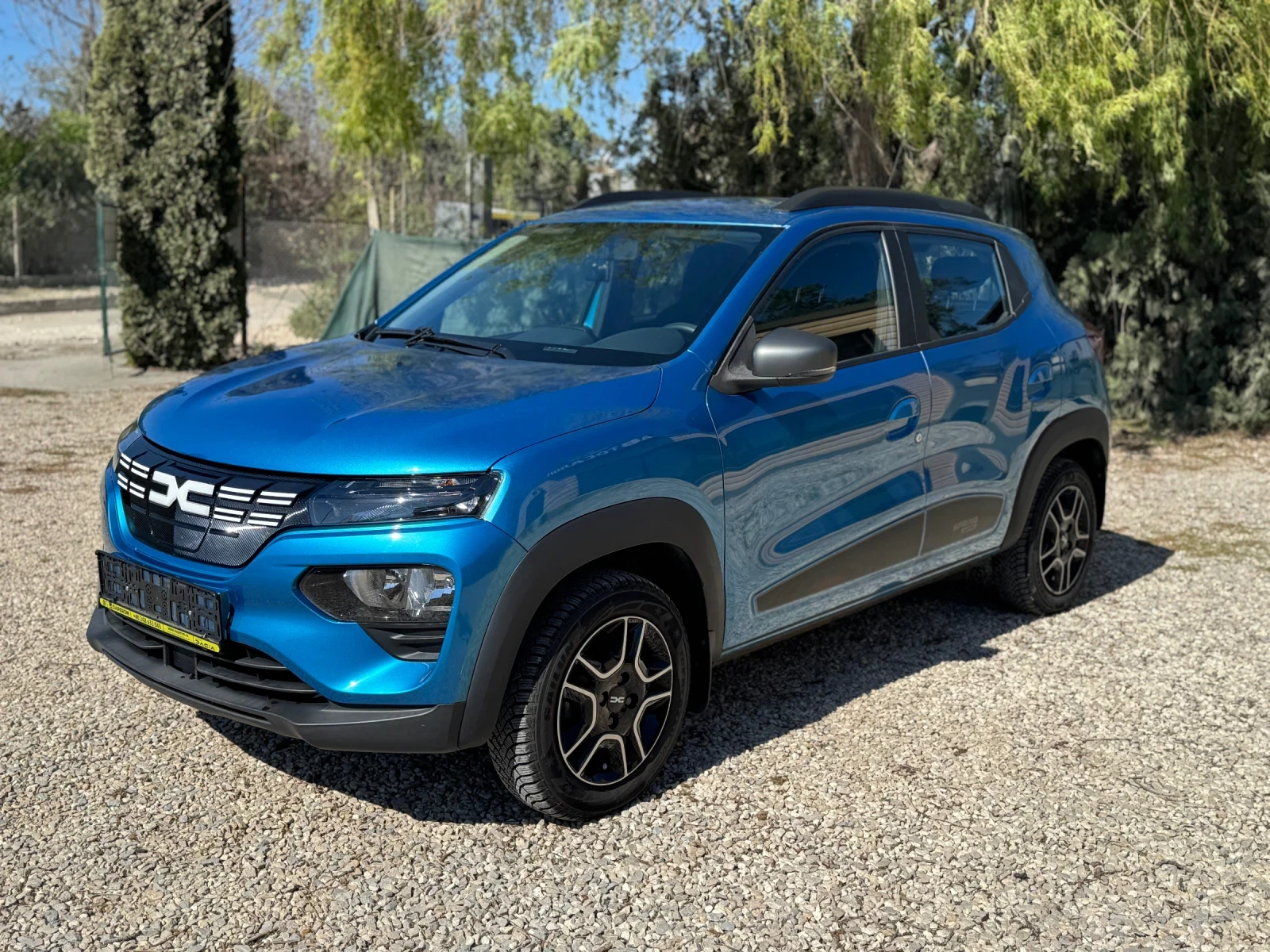 Dacia Spring Expression CCS 45ps - изображение 3