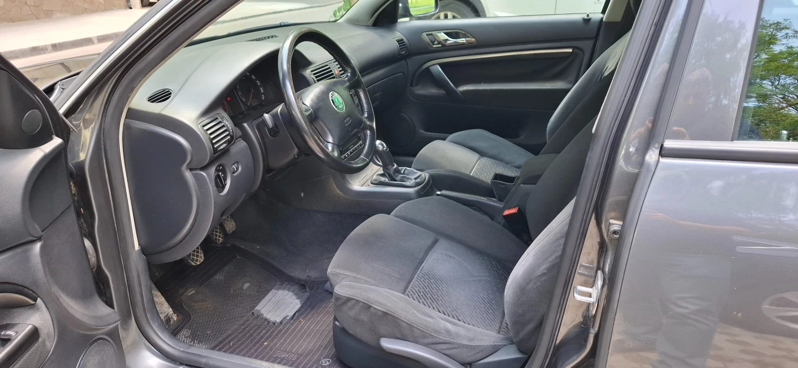 Skoda Superb 1.9 TDI - изображение 4