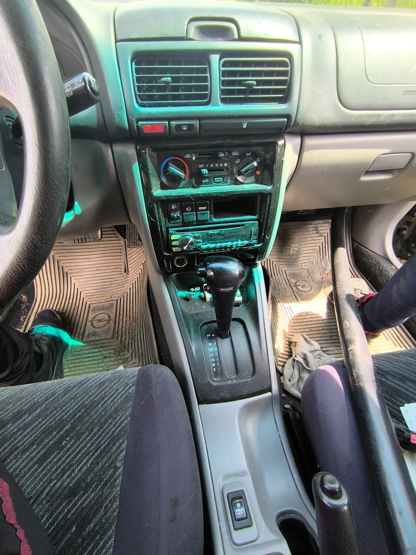 Subaru Forester 2.0 Benzin na chasti - изображение 10