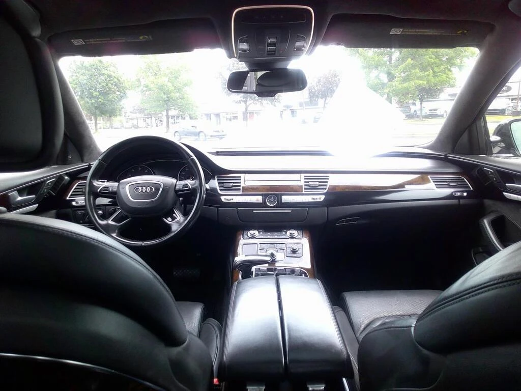 Audi A8 Long/4.0T/FULL - изображение 10