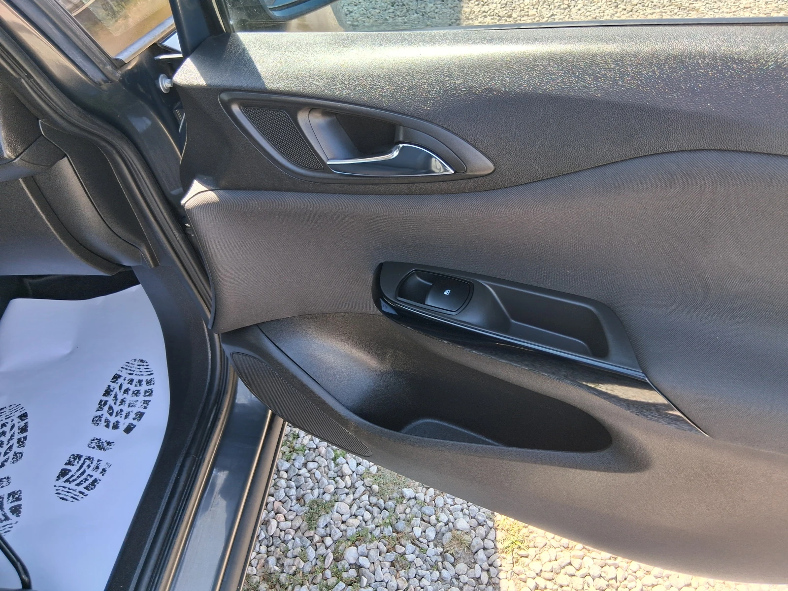 Opel Corsa 1.3 d - изображение 10