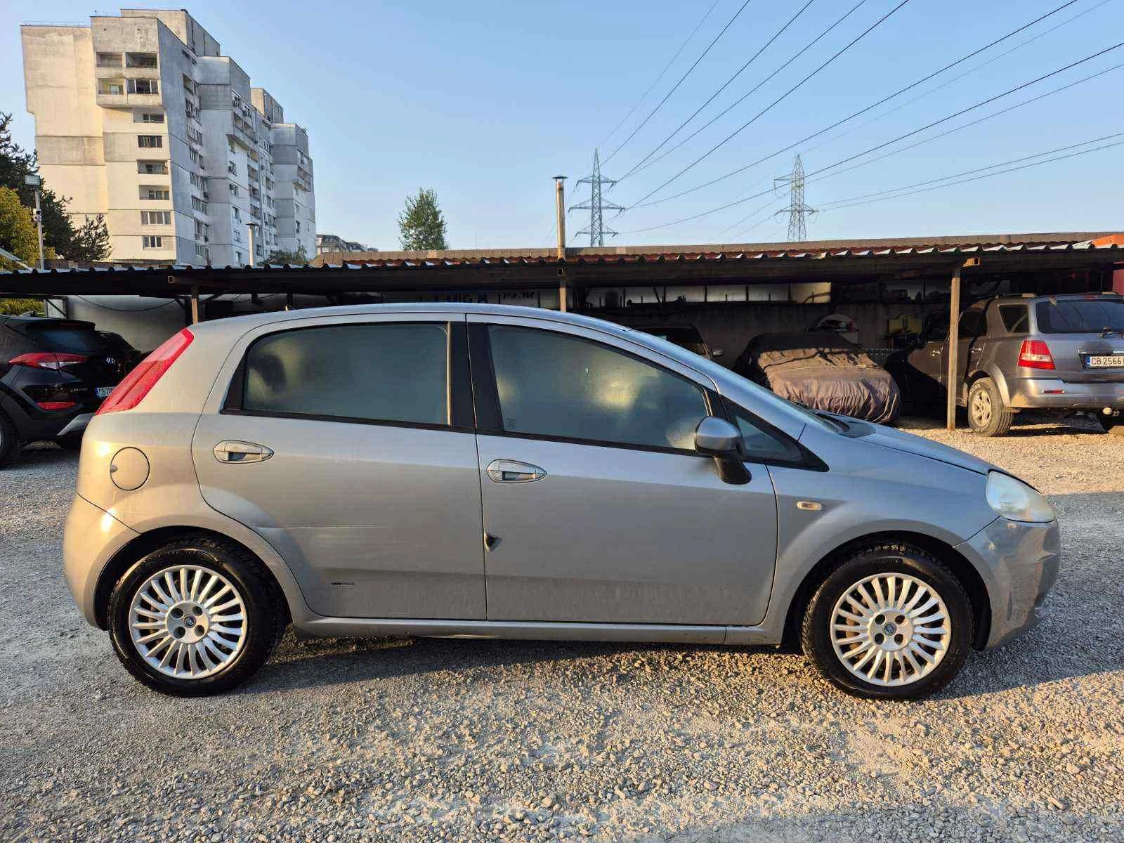 Fiat Punto 1.3 75кс За части цялата - изображение 3