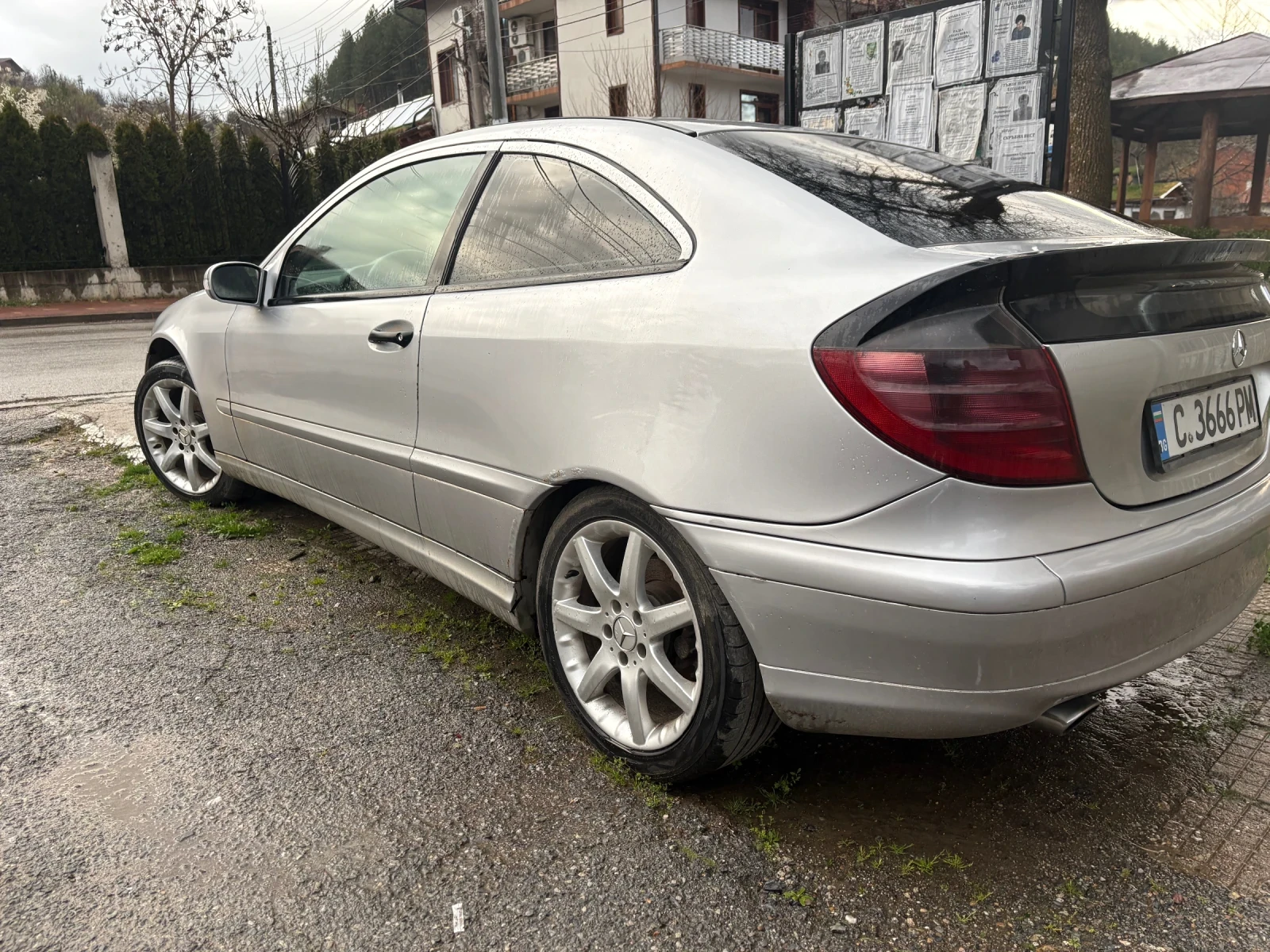 Mercedes-Benz C 200