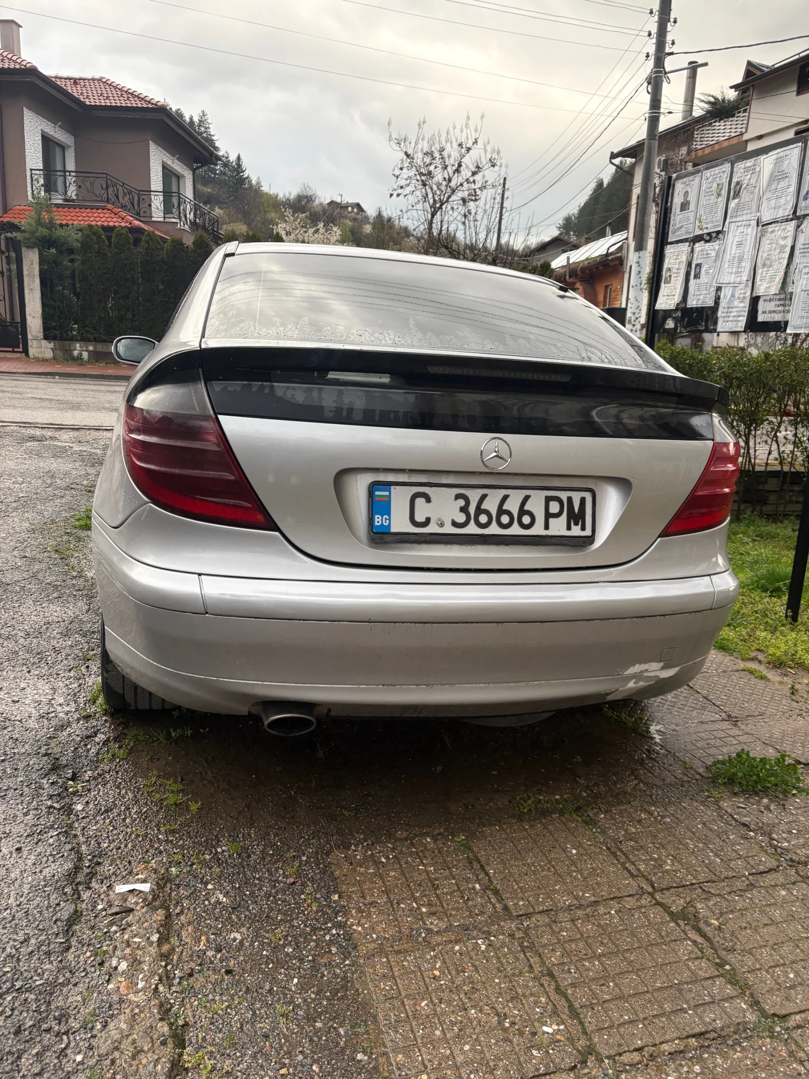 Mercedes-Benz C 200, снимка 2 - Автомобили и джипове - 54095823